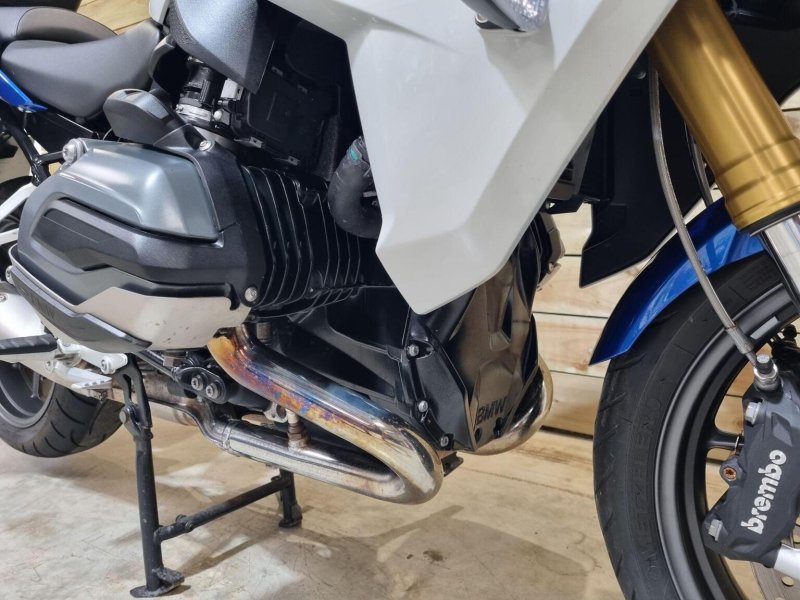 BMW R1200RS