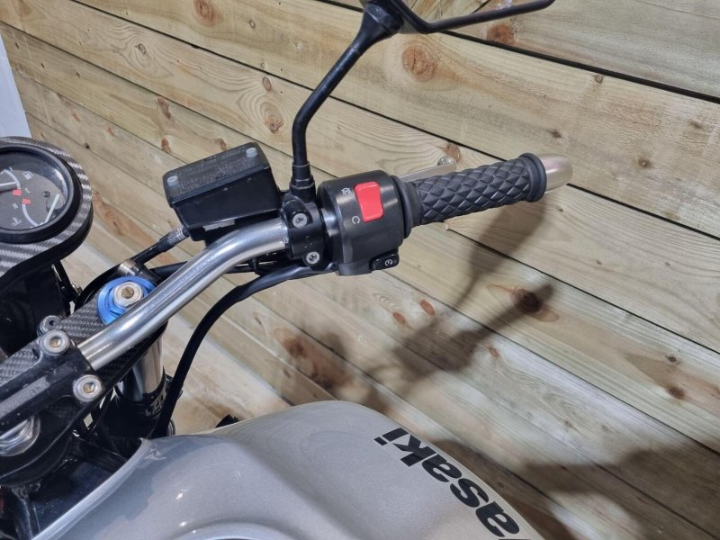 KAWASAKI ZRX1200