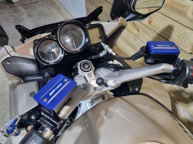 YAMAHA FJR1300